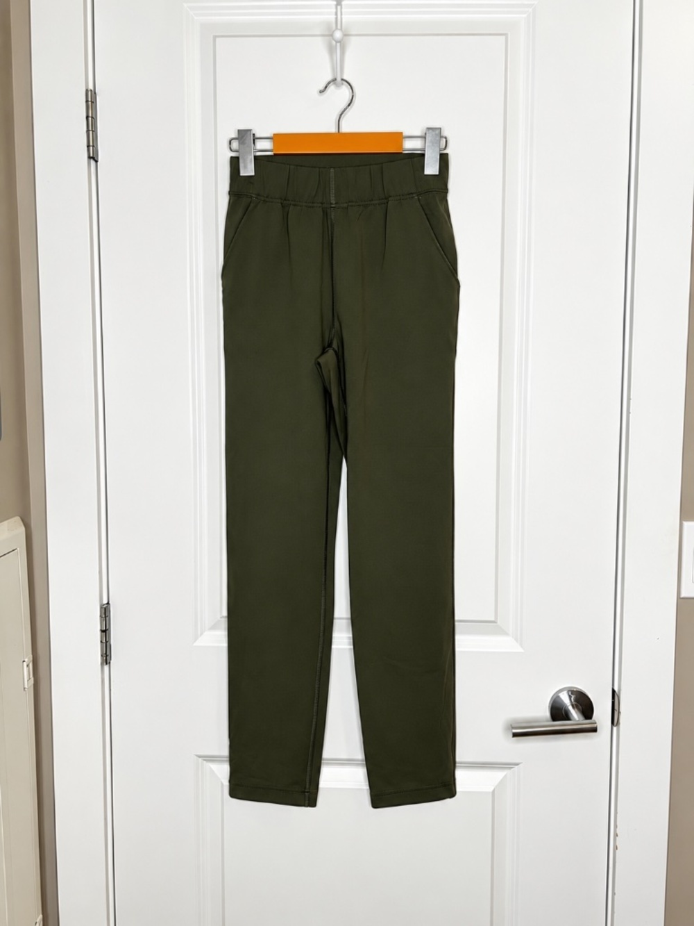 Babaton Dark Olive Green Pull-On Pants – Size 2XS